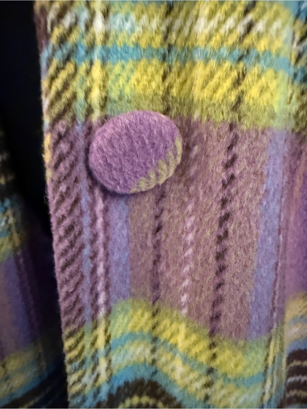 Nasty Gal Penny Lane plaid maxi coat with detachable faux fur collar. Size 8 - Picture 6 of 11